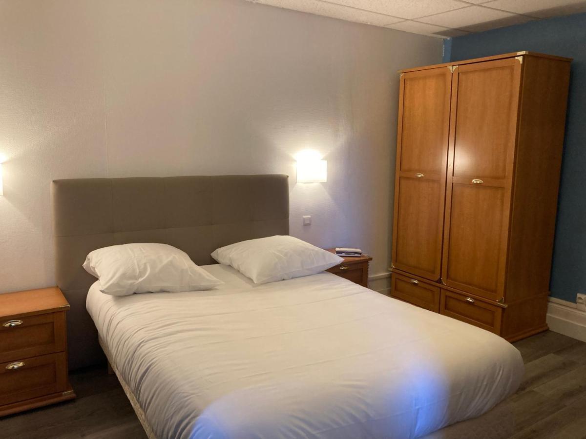 Aigle D'Or Hotell Thiers Eksteriør bilde