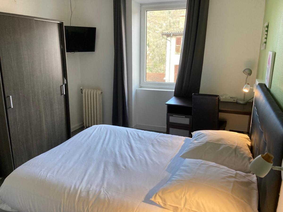 Aigle D'Or Hotell Thiers Eksteriør bilde